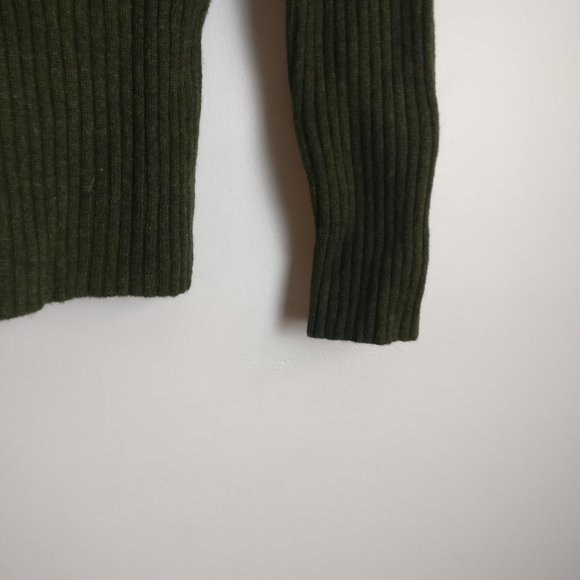 Army Green 100% Merino Wool Military Cargo Turtleneck Sweater, Forest Green, M - Picture 3 of 6